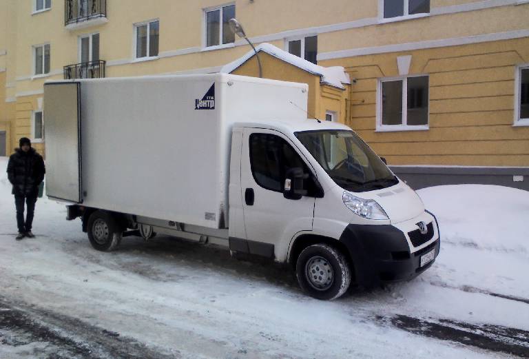 Перевозка недорого домашних вещей из деревня Цибино  () в Санкт-Петербург